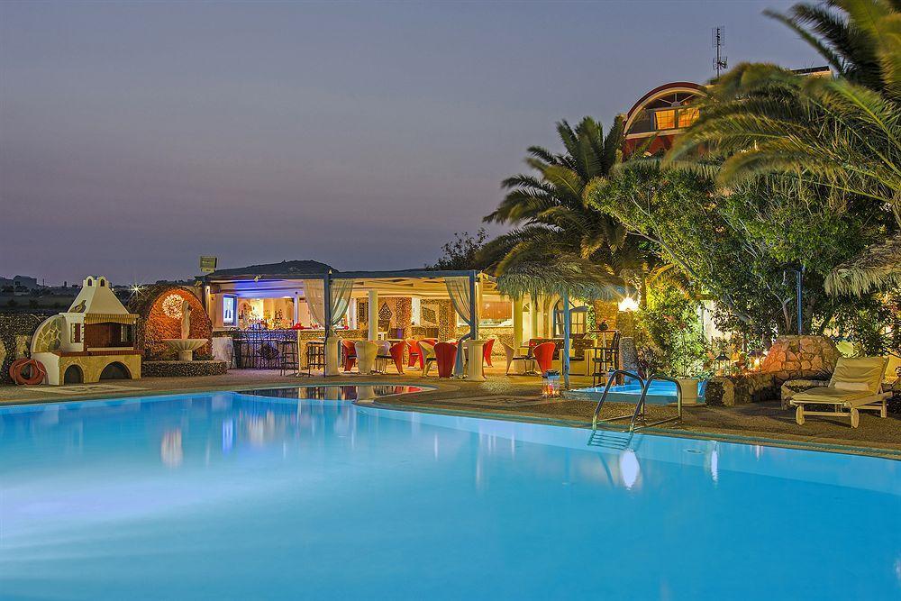 Pantheon Hotel Agios Georgios  Екстериор снимка