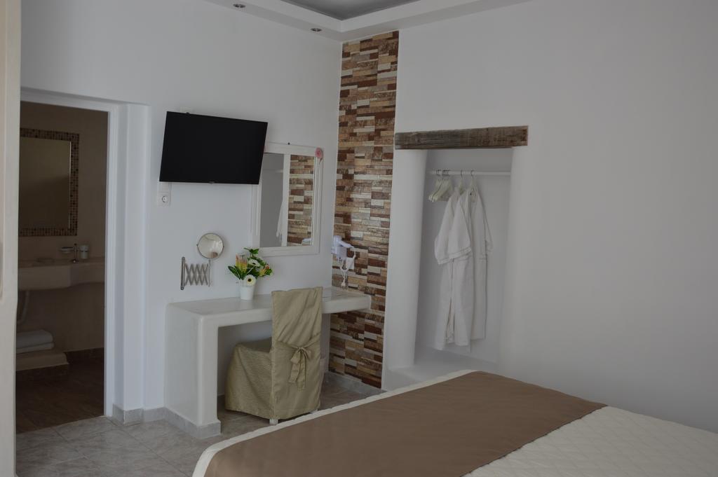 Pantheon Hotel Agios Georgios  Екстериор снимка